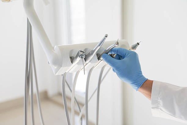 24/7 Emergency Teeth Cleaning And Checkup experts in Glendale, OH